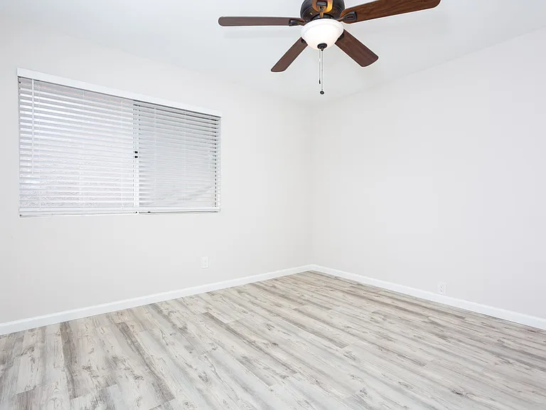 4163 Cleveland Ave #6 — Photo 9