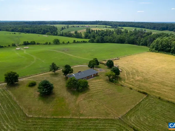 12372 Daffodil Ln, Unionville, VA 22567