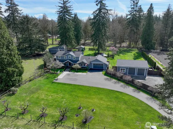 16005 SE Lake Holm Road, Auburn, WA 98092