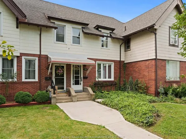 1261 Monmouth Rd, Windsor, ON N8Y 3M2