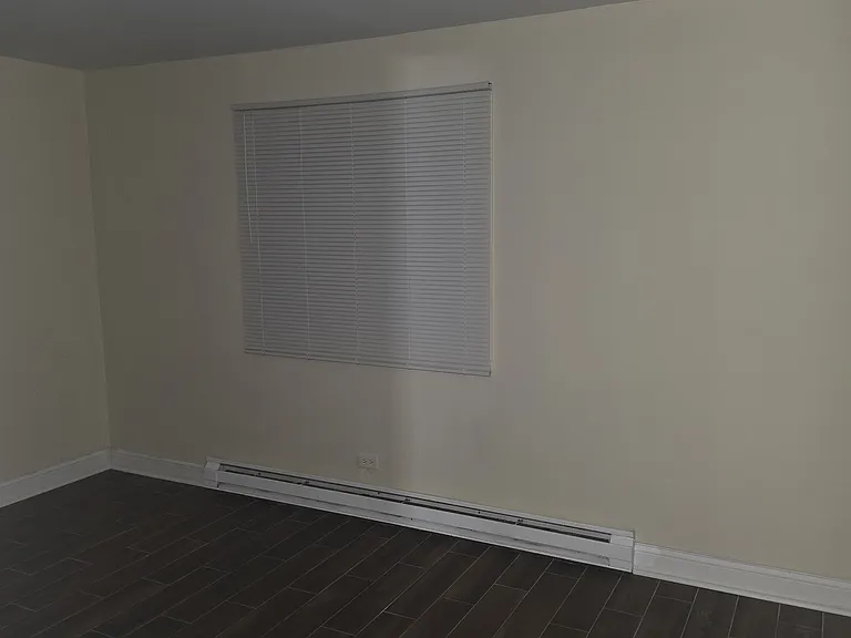 6623 Oak Forest Ave #3 — Photo 2