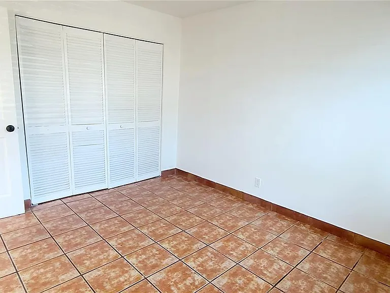 9410 Live Oak Pl #109 — Photo 13