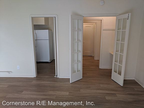 5th image of 812 Orange Grove Ave APT 01