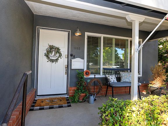 5th image of 1683 E Canal Dr