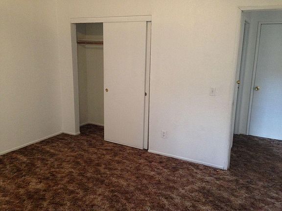 5th image of 11906 1st Ave APT 4