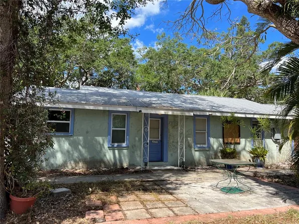 2490 Browning St, Sarasota, FL 34237