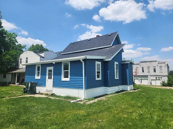4th image of 1403 W Memorial Dr #3