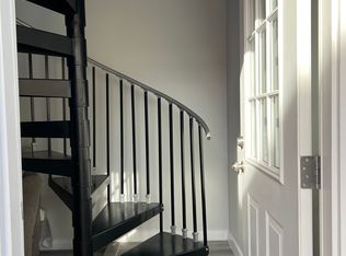 8835 Pickford St #1, Los Angeles, CA 90035