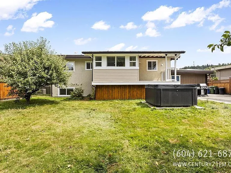 10245 Wedgewood Dr #UPPER — Photo 24