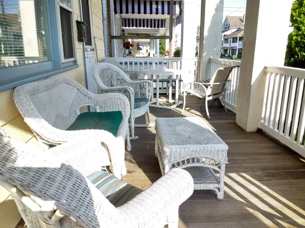 61 Cookman Ave APT 1, Ocean Grove, NJ 07756