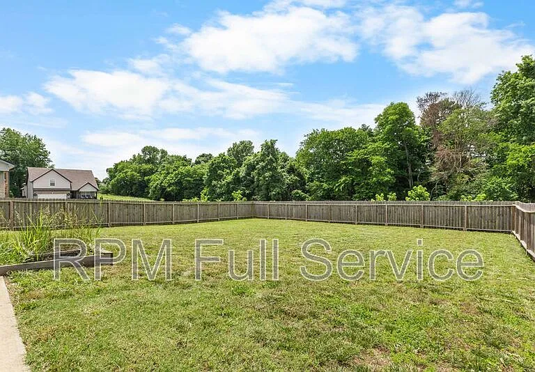 604 Alvin Rd — Photo 41