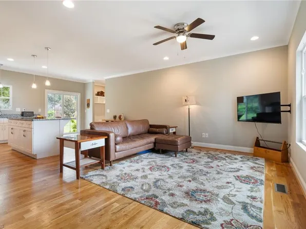 6037 Lura Rd, Winston Salem, NC 27104