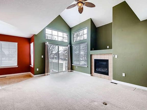 4th image of 805 Summer Hawk Dr #Bb165