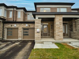 30 Valleybrook Rd, Barrie, ON L9J0L4