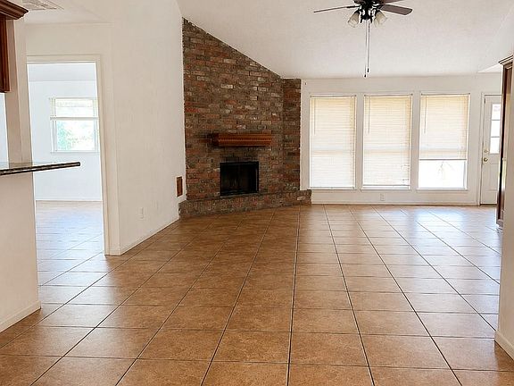 5th image of 6603 Crakston St