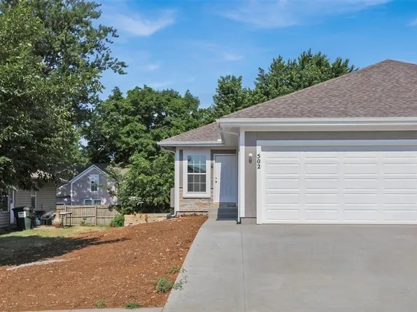 502 McKenna St, Louisburg, KS 66053