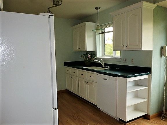 3rd image of 1062 Granito Dr