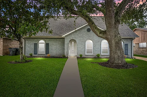 7923 Dawnridge Dr Photo 1