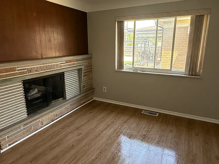 28969 Warner Ave — Photo 6