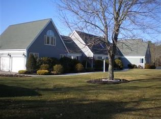 34 Hill And Plain Rd, East Falmouth, MA 02536