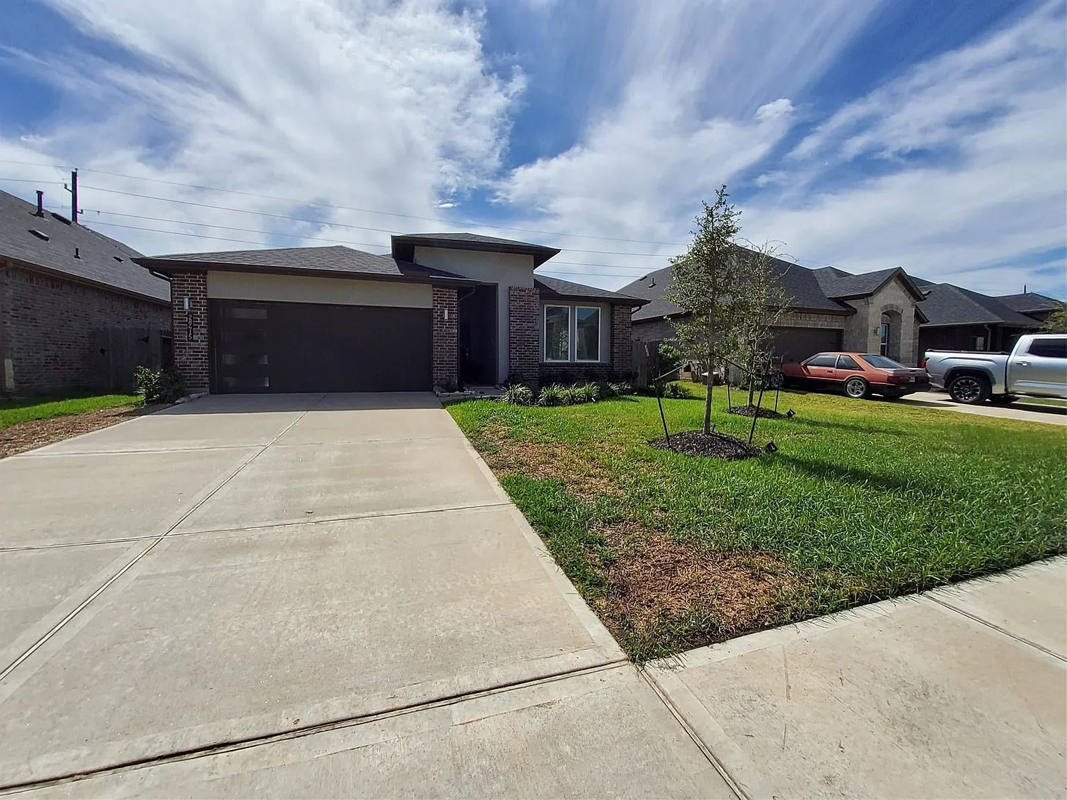 4 bed, 2073 sqft, $2,700 — Photo 4