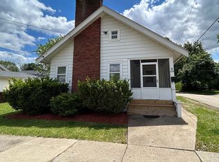 1512 Quincy St, Rockford, IL