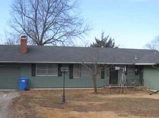 3539 NE Meriden Rd, Topeka, KS 66617