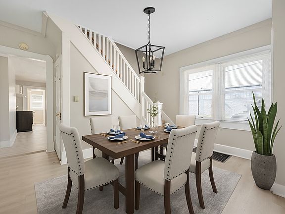 5th image of 102 S Elder Ave #104
