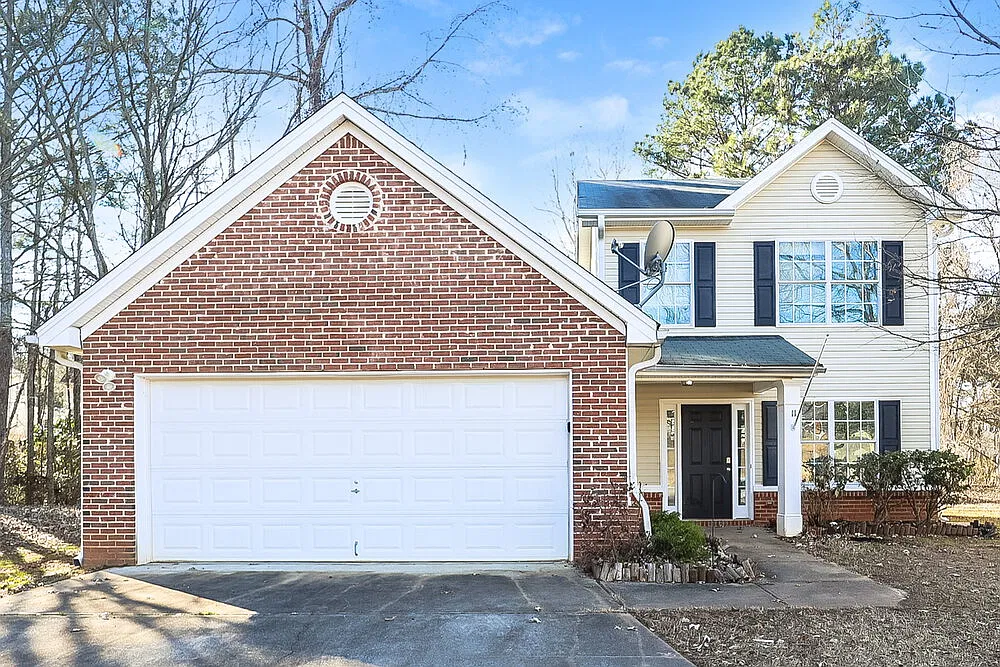 3 bed, 2.0 bath, 1214 sqft, $2,480 — Photo 1