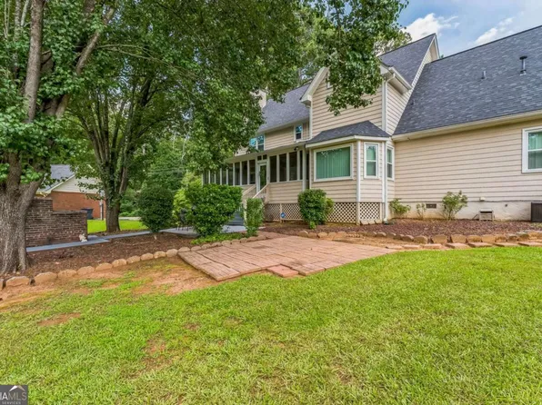 3057 S Sweetwater Rd, Lithia Springs, GA 30122