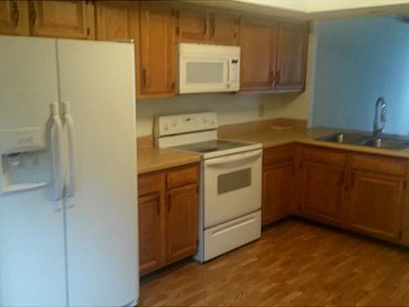 2nd image of 5239 Johnstown Ln