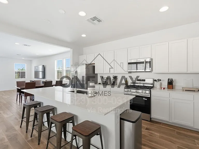 10204 E Ulysses Ave — Photo 40