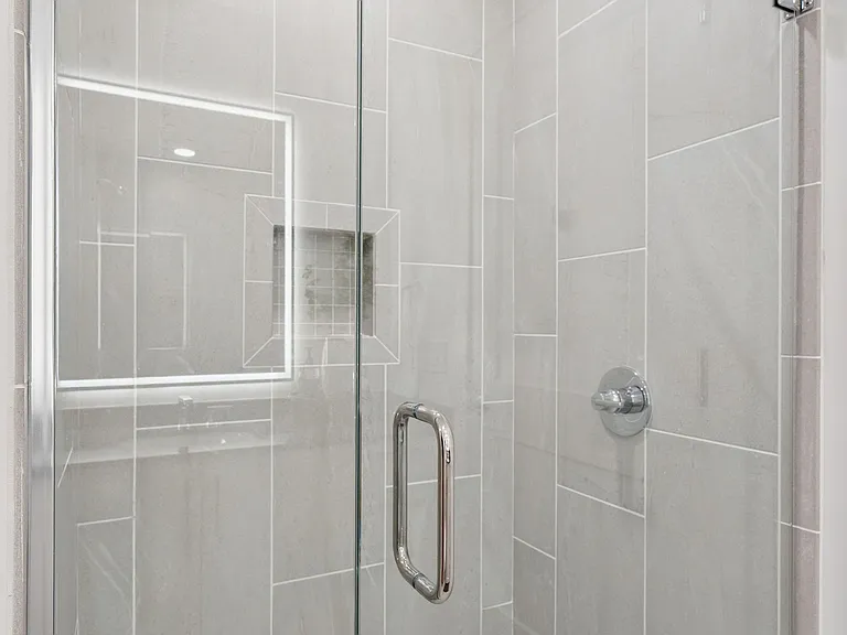 1212 Demonbreun St #2504 — Photo 19