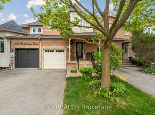 456 Bartholomew Dr, Newmarket, ON L3X 2E5