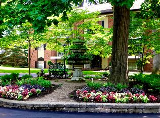 4650 Eastern Ave SE #201, Grand Rapids, MI 49508