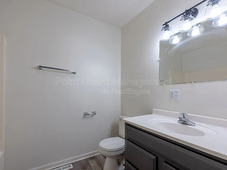 955 S Leroy St #6 — Photo 16
