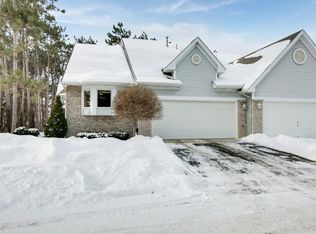 2639 Pine Ridge Dr, Anoka, MN 55303