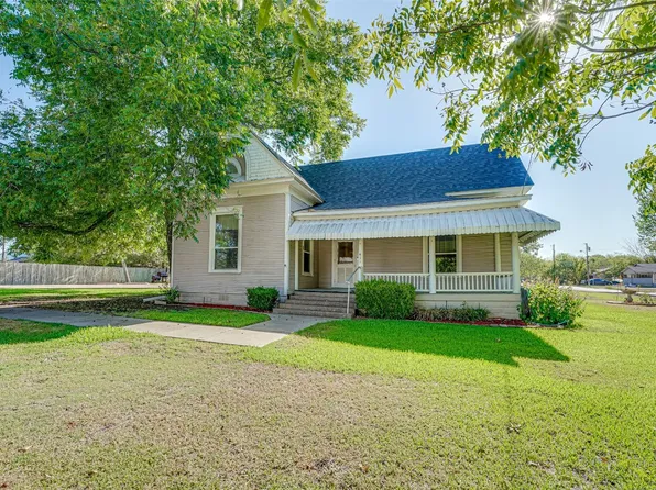 411 S Spears St, Alvarado, TX 76009