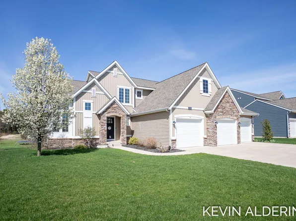 13783 Harrington Lndg, Holland, MI 49424