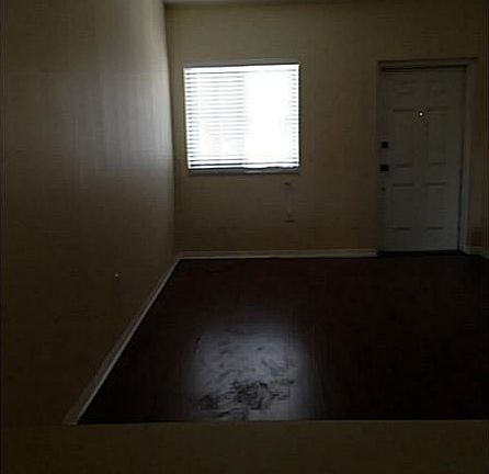4th image of 1251 SE 28th Ct Unit 204