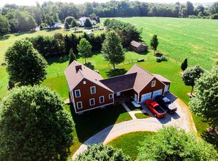 10445 Hackett Rd, Apple Creek, OH 44606