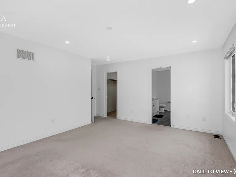 1252 Peelar Cres — Photo 24