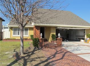 6127 E Paseo Rio Azul, Anaheim, CA 92807