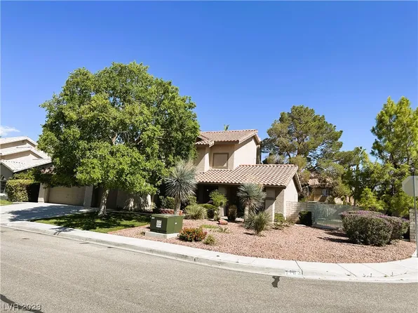 1103 Red Hollow Dr, North Las Vegas, NV 89031