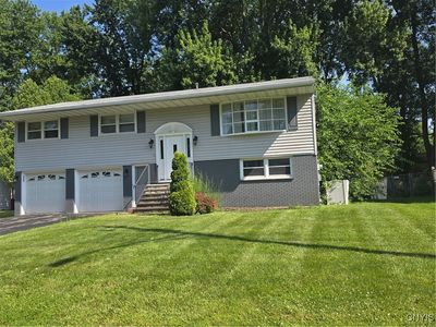 4777 Glencrest Ave, Liverpool, NY, 13088