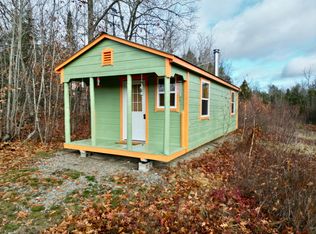 194 Hurd Rd, Burlington, ME 04417