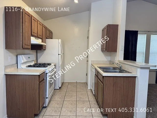 1116-2 Brandywine Ln — Photo 6