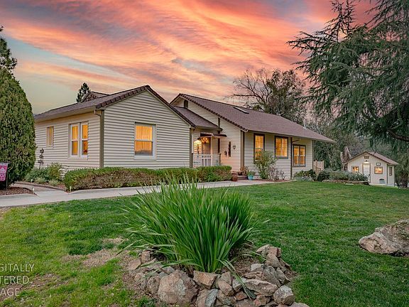 3rd image of 3740 Bell Rd