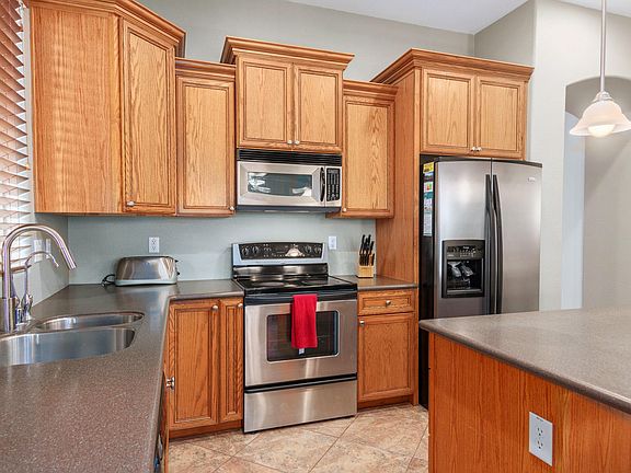 4th image of 8755 W Palmaire Ave
