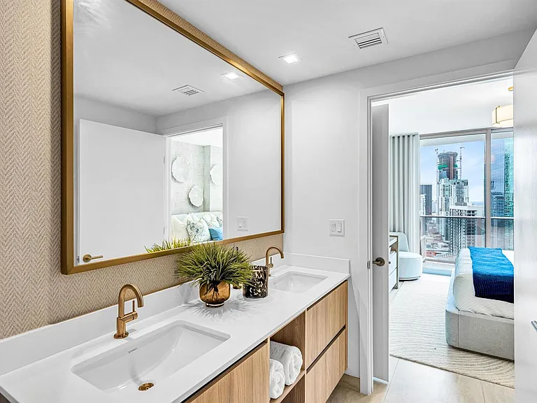 77 SE 5th St #2210 — Photo 28